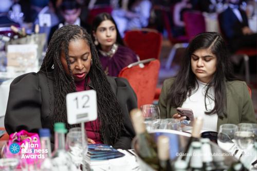 New-Project-2024-12-30T210358.130