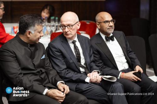 New-Project-2024-12-30T210555.959