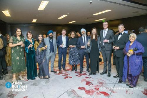 New-Project-2024-12-30T230607.666