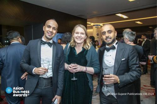 New-Project-2024-12-30T230651.443