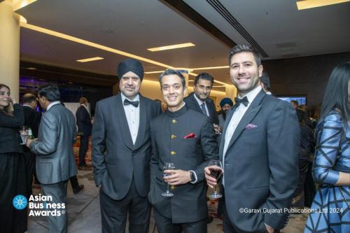 New-Project-2024-12-30T230834.990