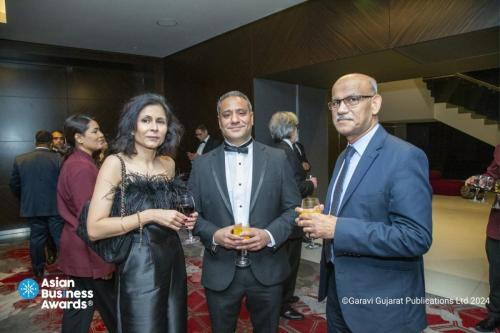 New-Project-2024-12-30T230845.160